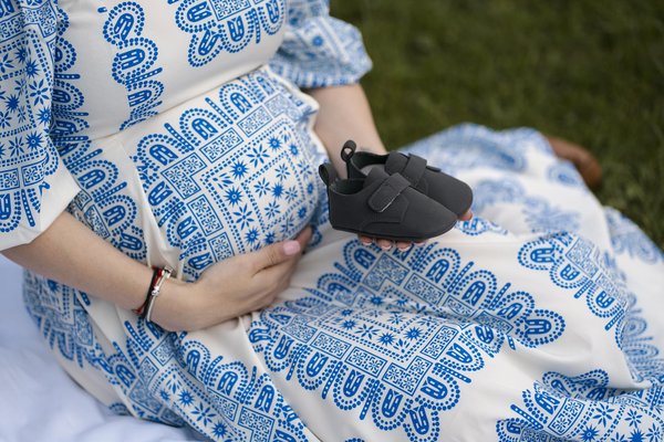 Comment adapter sa routine de sommeil pendant la grossesse?